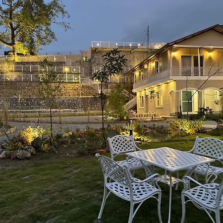 Cliff House, 3Br Lux Farmhouse 2Km To Rajpur Road Dehradun Dış mekan fotoğraf