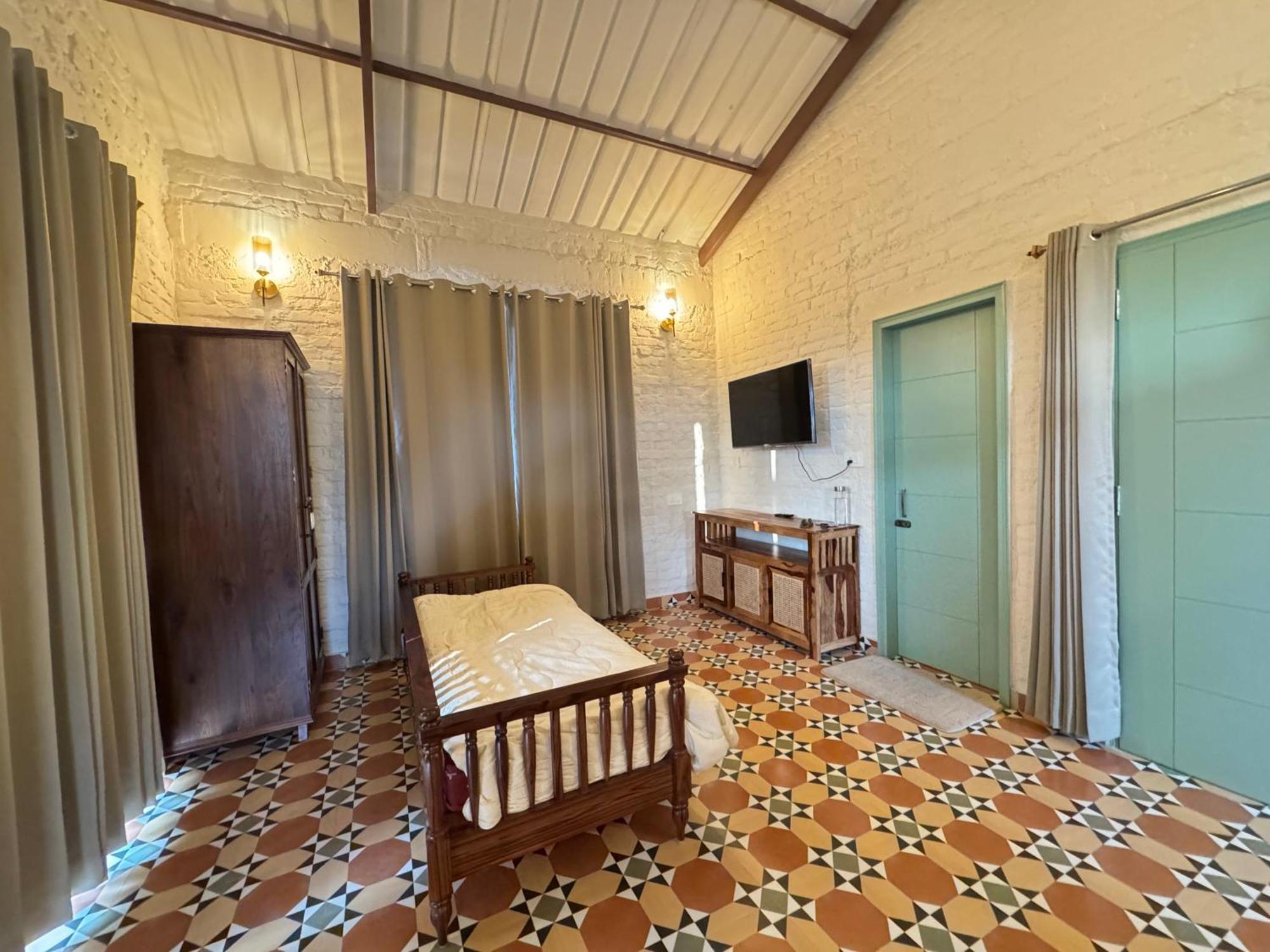 Cliff House, 3Br Lux Farmhouse 2Km To Rajpur Road Dehradun Dış mekan fotoğraf